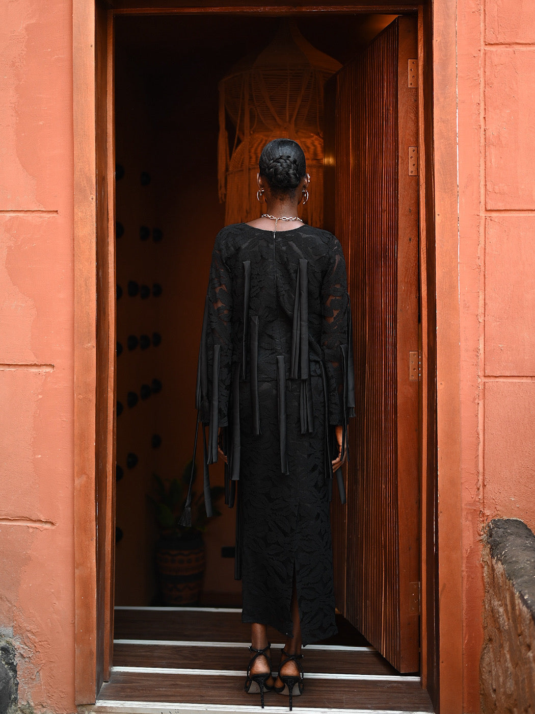 SADE ENSEMBLE - BLACK