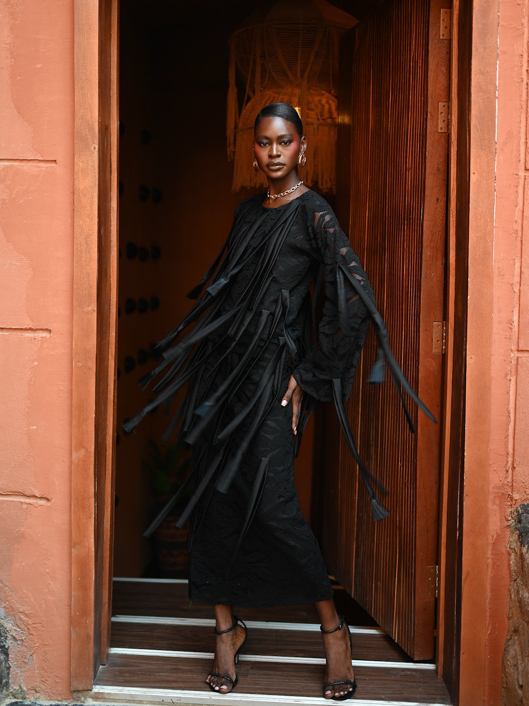 SADE ENSEMBLE - BLACK