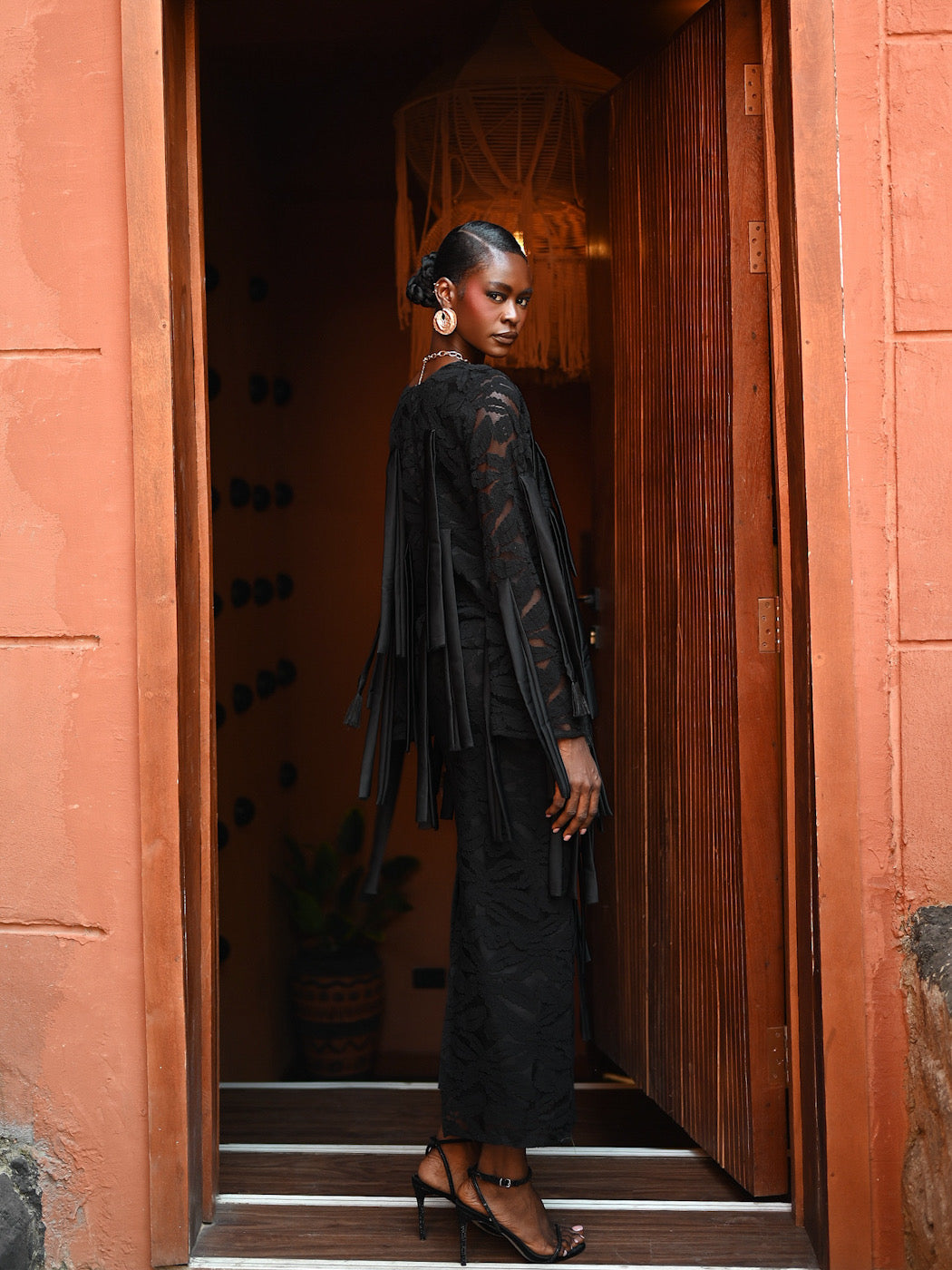 SADE ENSEMBLE - BLACK