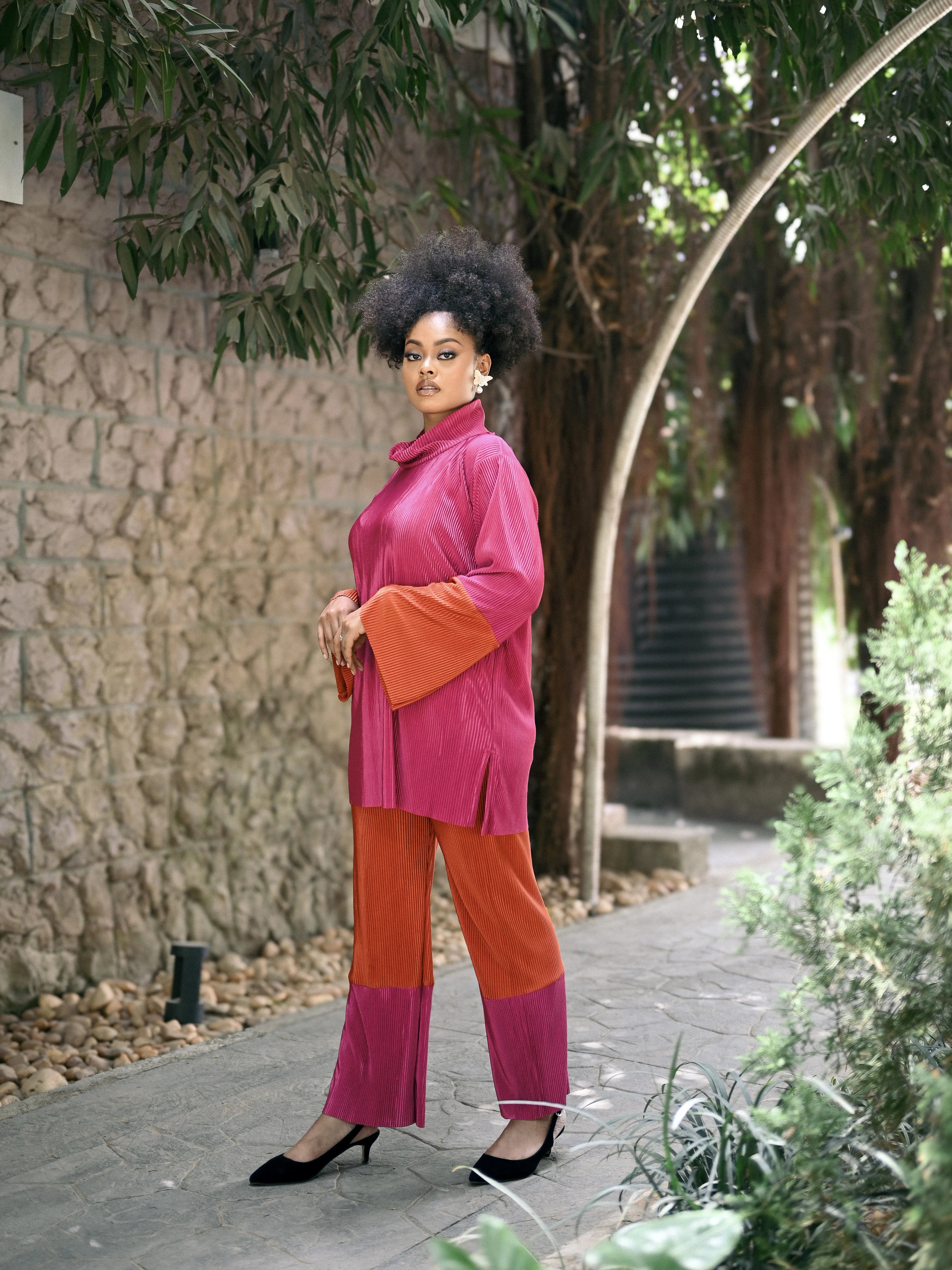 ZOYA PINK – ORANGE SET